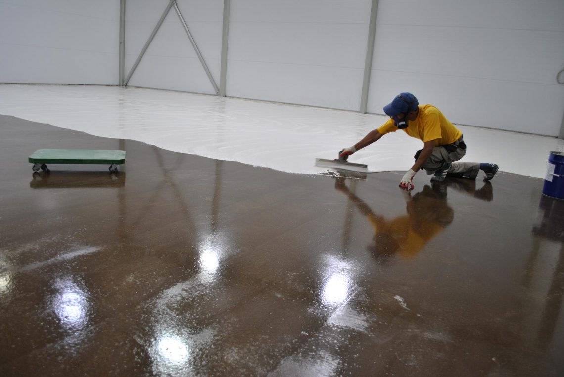 Waterproofing concrete floor slabs. Methods and materials