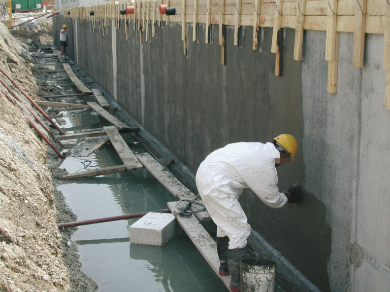 Cement-mineral waterproofing: